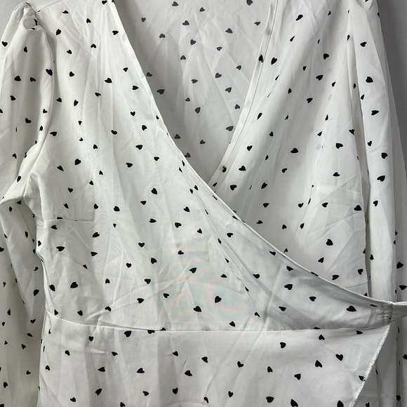 Heart Print Belted Wrap Peplum V-Neck Blouse Long Sleeve Top - Picture 5 of 8